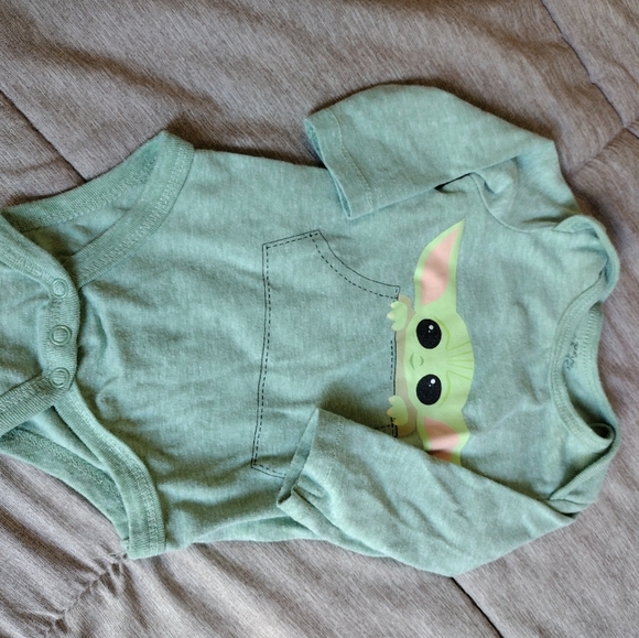 3 Piece Baby Yoda Bundle - Picture 3 of 6